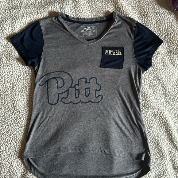 Campus Heritage Tops - 3/$15 PITT SCRIPT WOMANS V-NECK T-SHIRT CAMPUS HERITAGE MED GRAY&BLUE PITTSBURGH